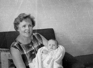 Mum-Karim-1964