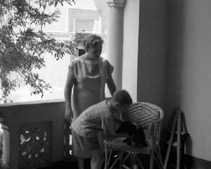 Mum-Sam-Beauty-1957