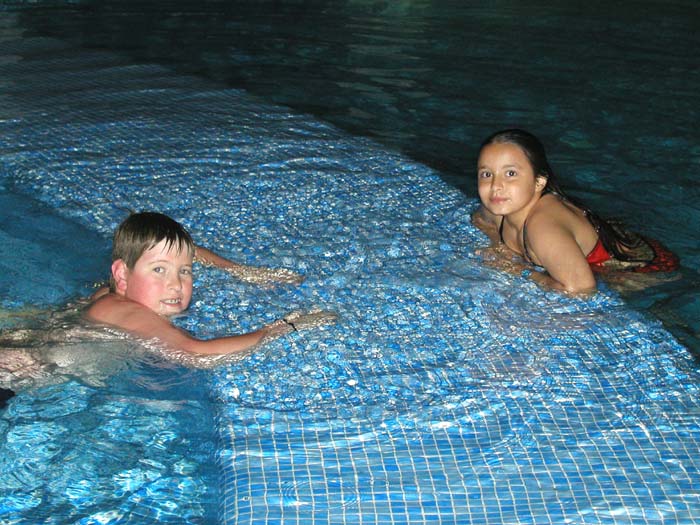 Max,Nadene,2004