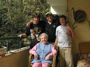 Mum,Drew,Sam,Max,2004