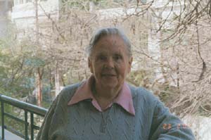 mum,2002