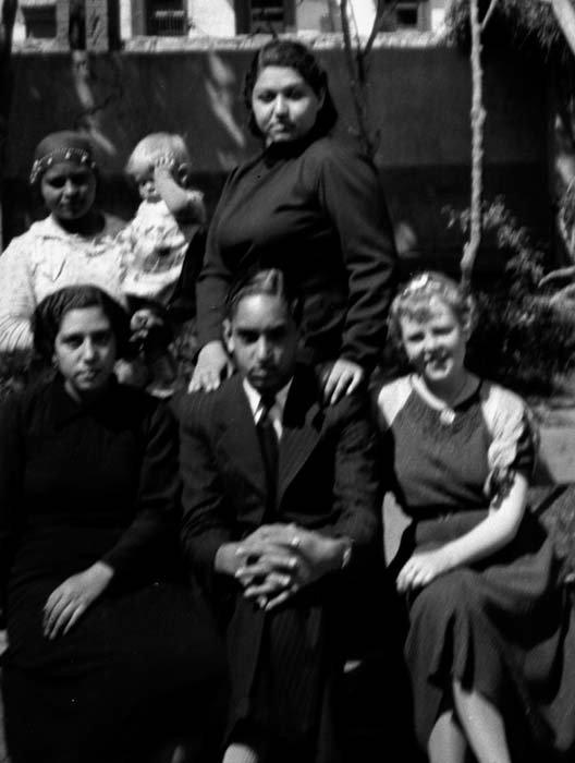 Labiba-Salah-Mum-Souad-Ramzi-Maid