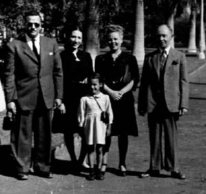 Ahmed El Deeb-Fatma-Mum-Grandad-Sohier